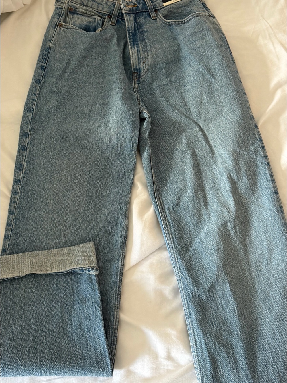 Abercrombie & Fitch Light Wash Wide-Leg Jeans